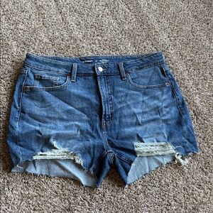 Old Navy Women’s Denim Raw Hem Shorts Size 14